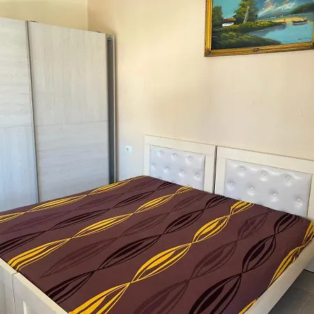 Megi's Vlorë